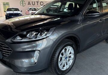 Ford Kuga 113.000 km 18.950 &euro; Paderborn 33106