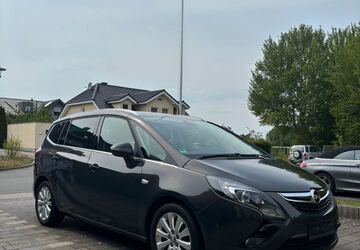 Opel Zafira Tourer 237.006 km 5.499 &euro; Geseke 59590