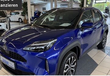 Toyota Yaris Cross 12.710 km 25.790 &euro; Paderborn 33104