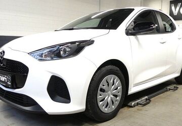Mazda 2 Hybrid 6.000 km 22.390 &euro; Paderborn 33106