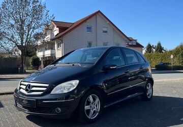 Mercedes-Benz B 200 161.572 km 5.990 &euro; Detmold 32760