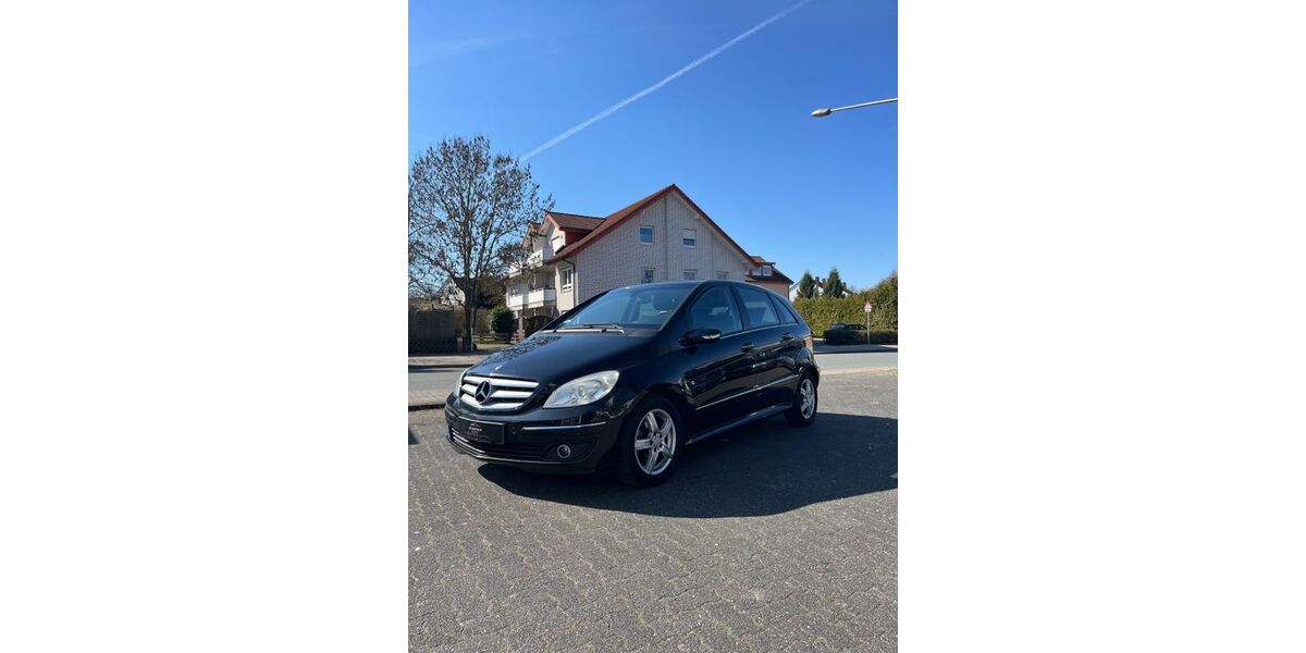 Mercedes-Benz B 200 161.572 km 5.990 &euro; Detmold 32760