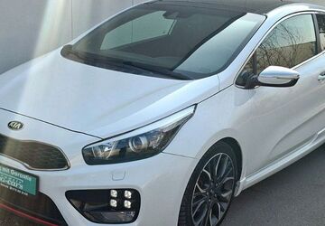 Kia ceed / Ceed 108.000 km 11.699 &euro; Detmold 32758