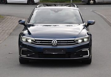 VW Passat Variant 114.693 km 18.500 &euro; Paderborn 33102