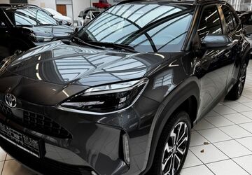 Toyota Yaris Cross 10.920 km 24.990 &euro; Paderborn 33104
