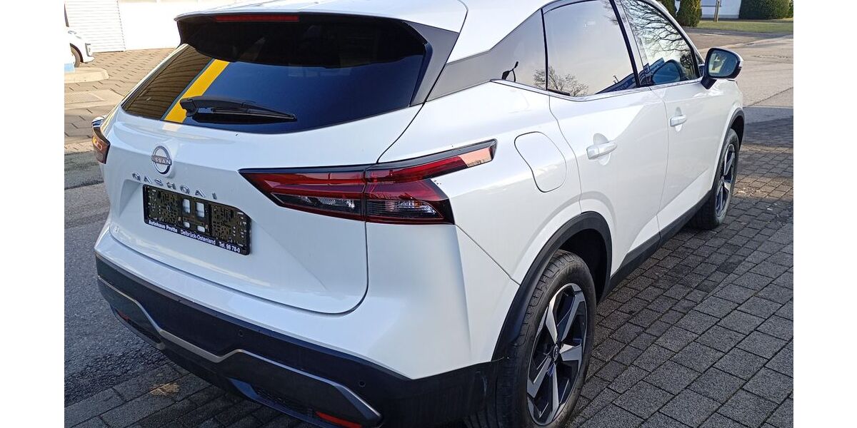 Nissan Qashqai 26.500 km 24.999 &euro; Delbrück 33129