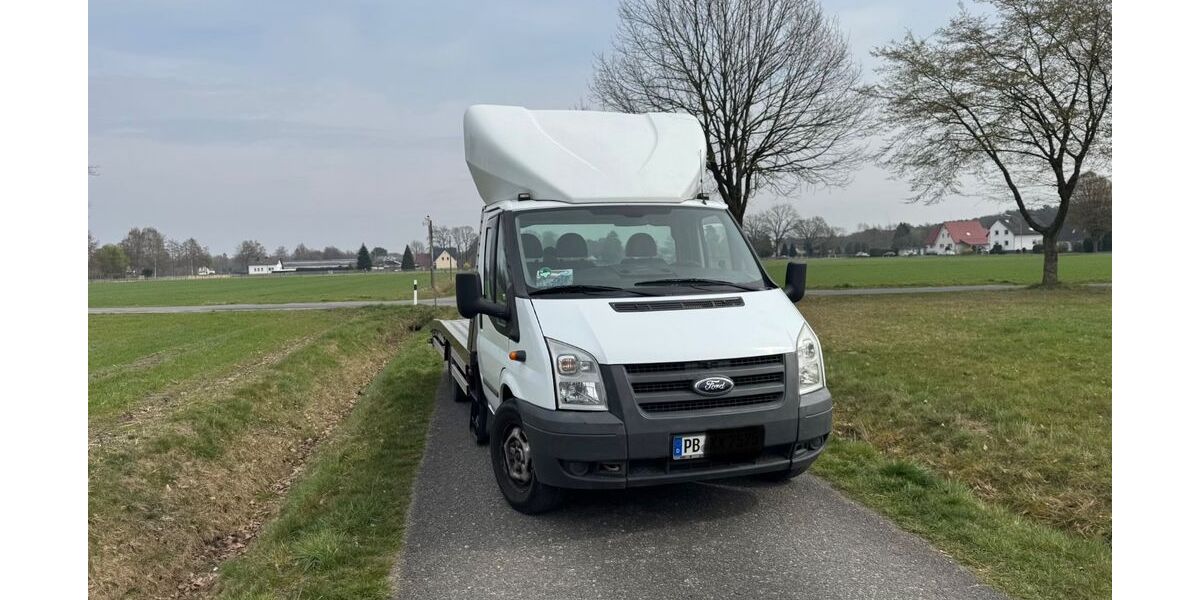 Ford Transit 194.000 km 13.490 &euro; paderborn 33102