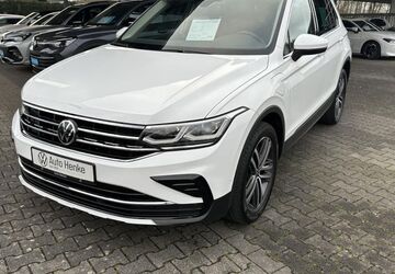 VW Tiguan 53.691 km 27.999 &euro; Büren 33142