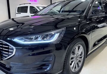 Ford Focus 60.345 km 19.990 &euro; Paderborn 33102