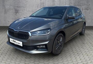 Skoda Fabia 5.000 km 20.990 &euro; Paderborn 33104