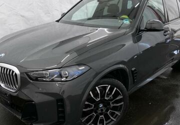 BMW X5 3.200 km 79.740 &euro; Paderborn 33100