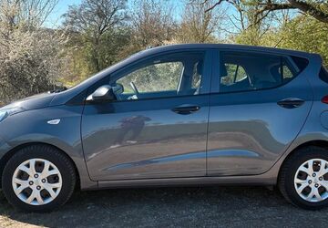 Hyundai i10 133.000 km 4.400 &euro; Salzkotten 33154