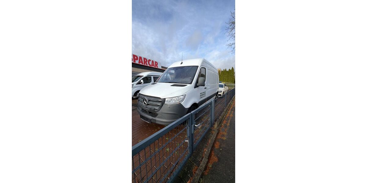 Mercedes-Benz Sprinter 115.000 km 22.900 &euro; Paderborn 33098