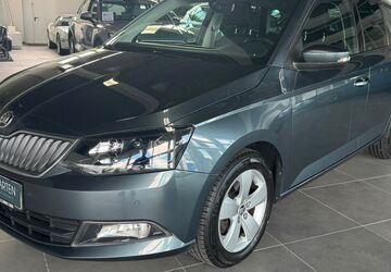 Skoda Fabia 86.000 km 11.450 &euro; Paderborn 33106