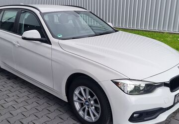 BMW 318 90.000 km 11.900 &euro; Paderborn 33106
