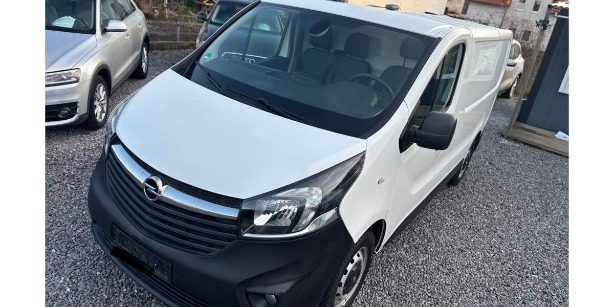 Opel Vivaro 95.259 km 12.590 &euro; Paderborn 33104