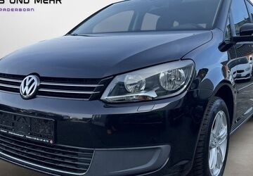 VW Touran 144.800 km 6.890 &euro; Paderborn 33100