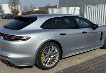 Porsche Panamera 99.300 km 82.800 &euro; Lippstadt 59555