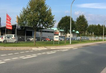 VW Touran 126.350 km 7.950 &euro; Schlangen 33189