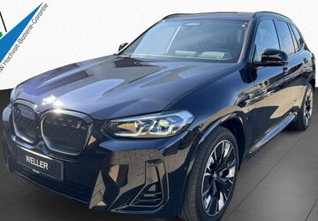 BMW iX3 42.300 km 39.650 &euro; Detmold 32758
