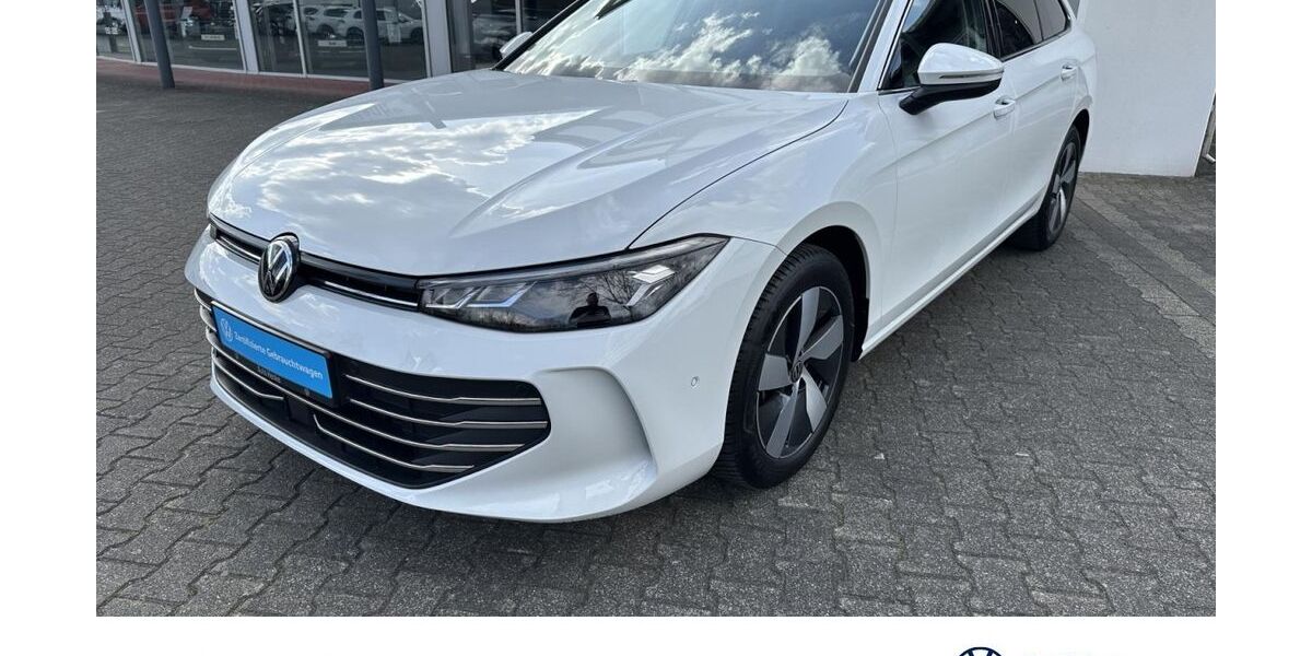 VW Passat Variant 17.978 km 33.999 &euro; Büren 33142