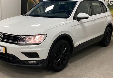 VW Tiguan 120.973 km 16.890 &euro; Paderborn 33100
