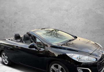 Peugeot 308 69.000 km 8.999 &euro; Detmold 32758