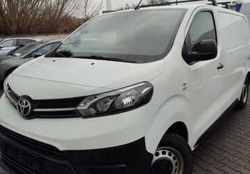 Toyota Proace (Verso) 115.000 km 10.990 &euro; Paderborn 33102