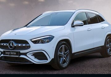 Mercedes-Benz GLA 180 4.552 km 37.436 &euro; Paderborn 33100