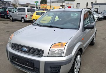 Ford Fusion 113.000 km 2.350 &euro; Paderborn 33100