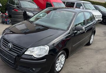 VW Polo 157.000 km 2.499 &euro; Paderborn 33100