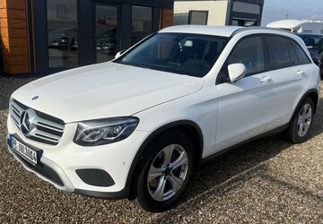 Mercedes-Benz GLC 220 230.000 km 17.990 &euro; Paderborn 33106