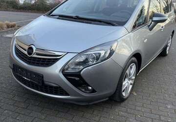 Opel Zafira 112.000 km 7.999 &euro; Paderborn 33100