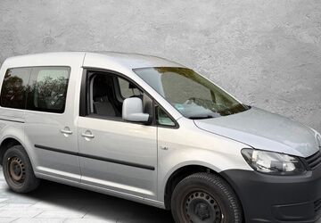 VW Caddy 189.000 km 7.900 &euro; Detmold 32758