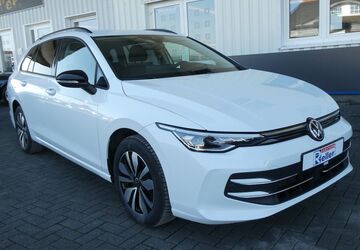 VW Golf 20.374 km 23.900 &euro; Paderborn 33106