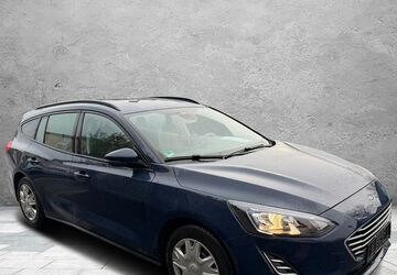 Ford Focus 85.000 km 9.499 &euro; Detmold 32758