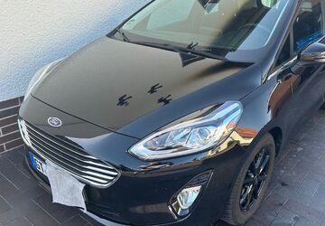 Ford Fiesta 76.330 km 12.400 &euro; Rietberg 33397